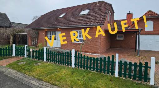 Traumhaftes EFH mit großem Garten, Pool, überd. Terrasse und Kaminofen in ruhiger Sackgasse