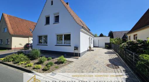Saniertes & modernes 1-2 Fam.Haus zentral & ruhig mit viel Platz, Garage und Traumgarten