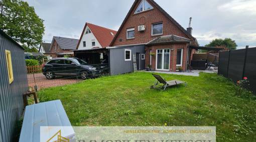 Viel Platz zum kleinen Preis – DHH über drei Etagen mit Whirlpool & überdachter Terrasse